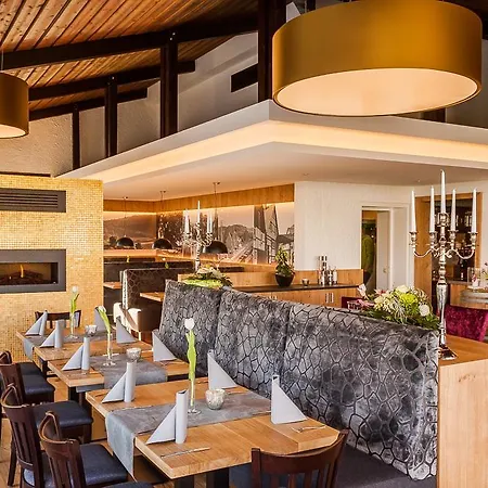 Haus Am Eberbach 3*